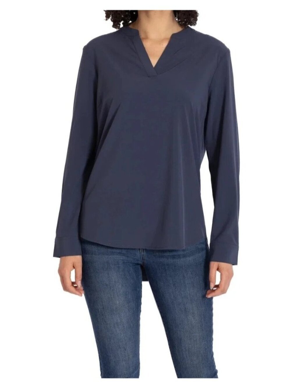 NWT Rev Women's M Long Sleeve V-Neck Blouse Blue  Polyester C0758